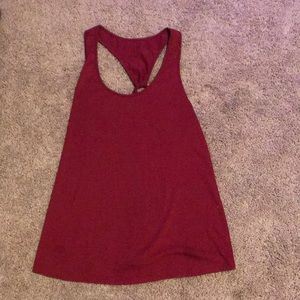 Maroon razor back tank top.